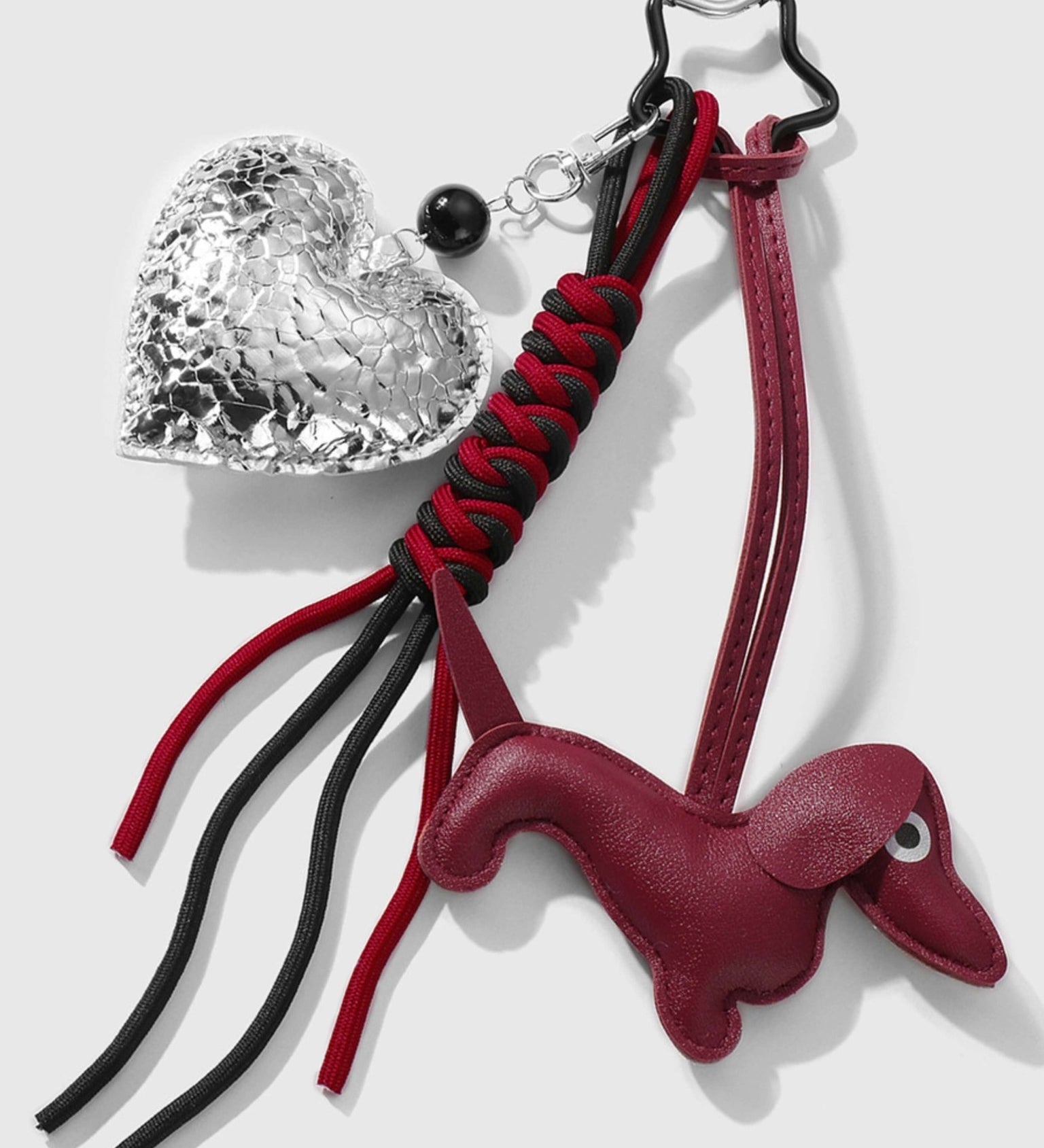 Myrris | Luxury Dachshund Leather Bag Charm – Chic, Playful & Elegant - in Maroon | Arvea Bags