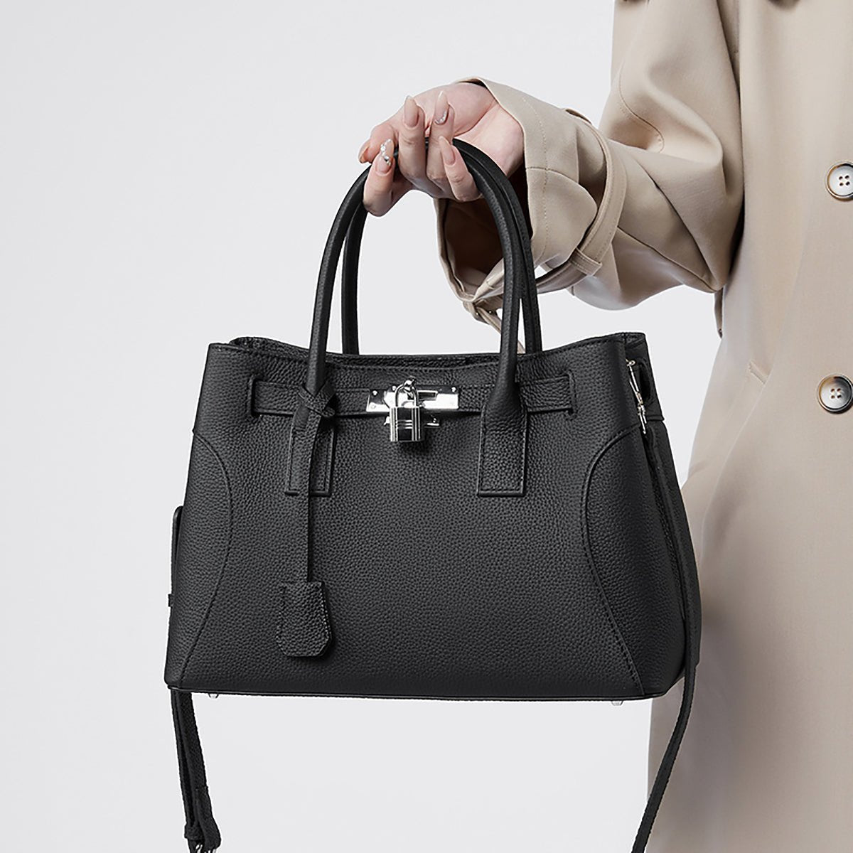 Noctelle | Black Structured Leather Handbag – Sophisticated & Timeless - in Black | Arvea Bags