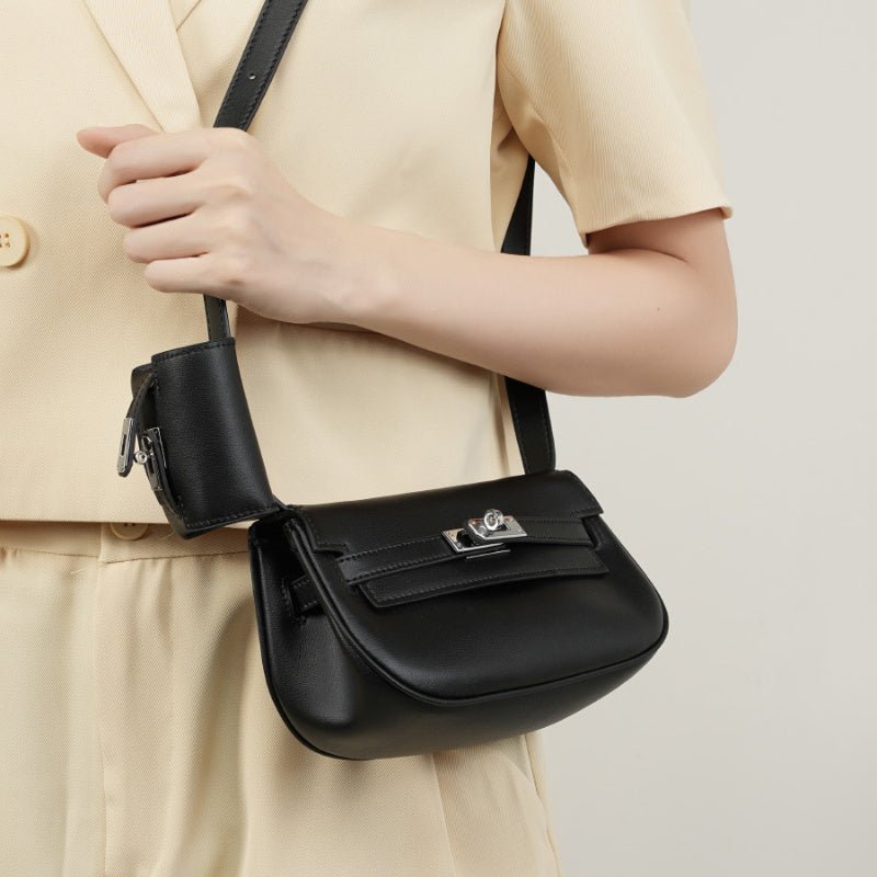 Noir | Sleek Mini Leather Shoulder Bag – Effortless Sophistication - in Black | Arvea Bags
