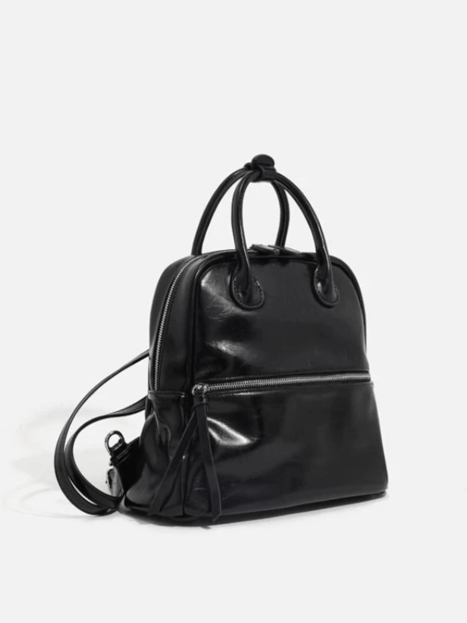 Nyx | Glossy Black Leather Backpack – Bold & Timeless - in Light Beige | Arvea Bags