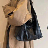 Ravellea | Luxe Black Leather Hobo Bag – Minimal & Chic - in Beige | Arvea Bags