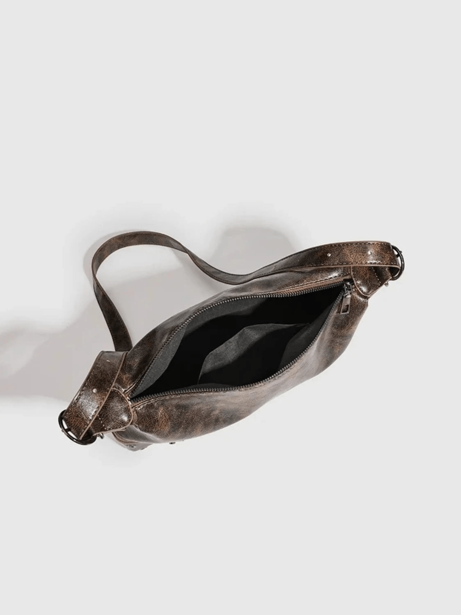 Raven | Luxe Distressed Leather Shoulder Bag – Edgy & Bold - in Brown | Arvea Bags