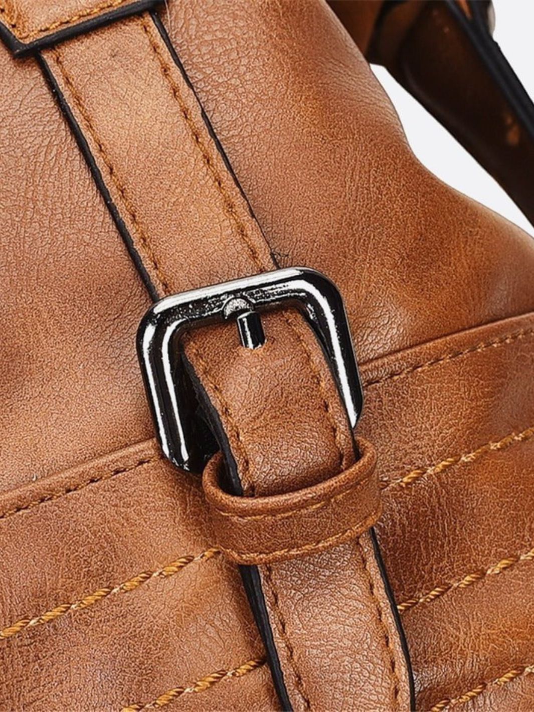 Retro Camel Leather Handbag – Vintage Style Shoulder Bag - in Camel | Arvea Bags
