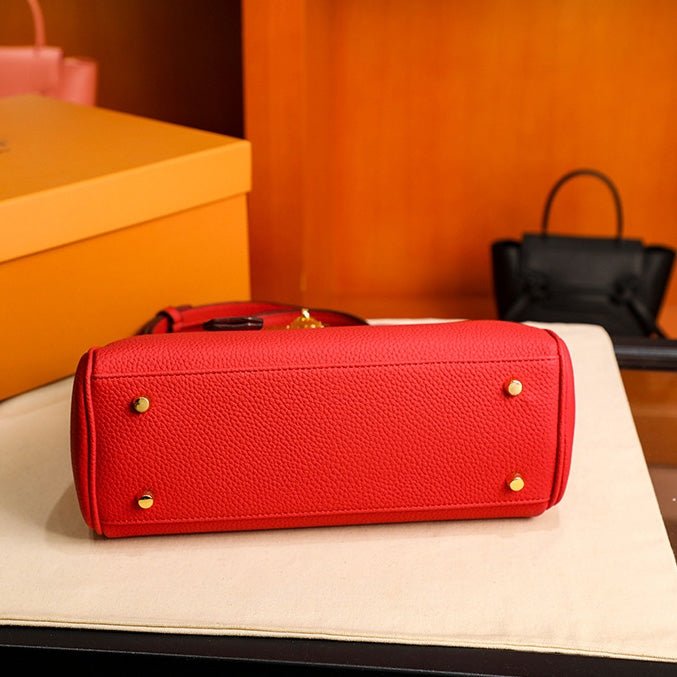 Rivelle | Red Textured Leather Handbag – Bold & Sophisticated - in Red | Arvea Bags