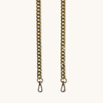 Rivendia | Chunky Gold Curb Chain Strap – Bold & Timeless Accessory - in Gold | Arvea Bags