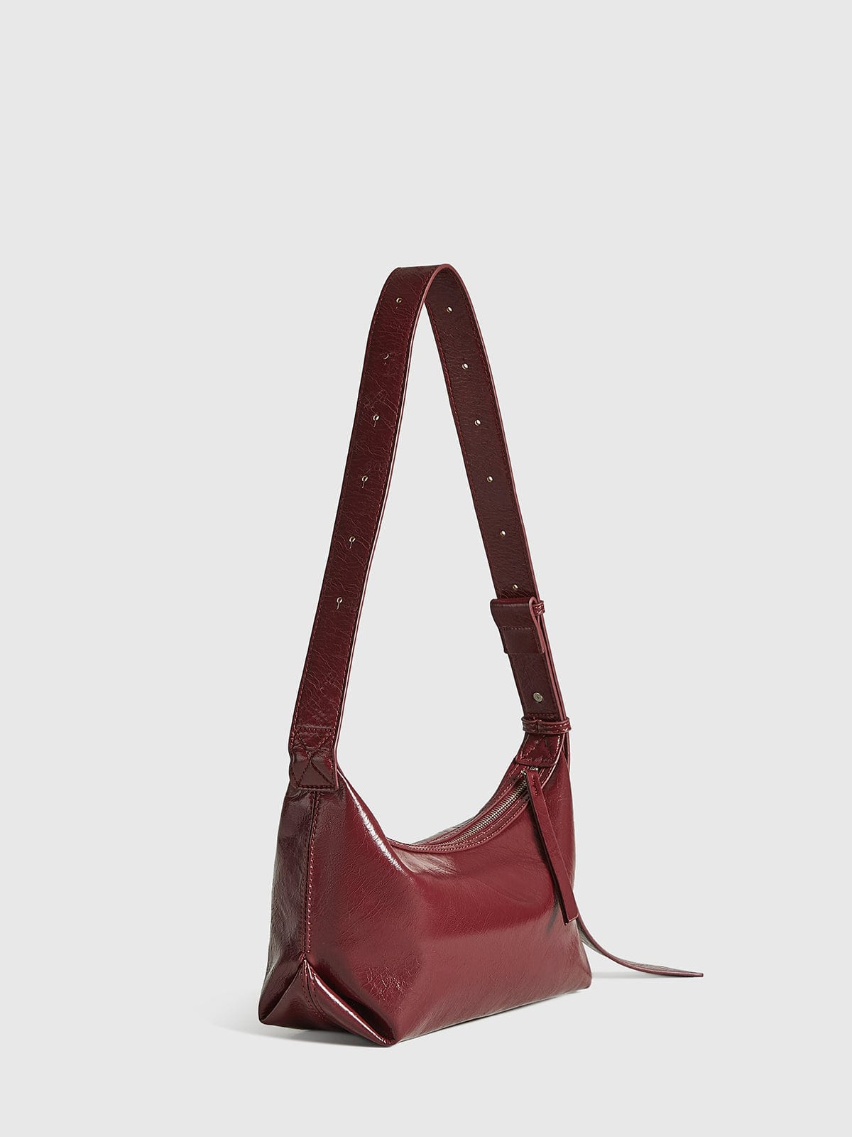 Semmie | Minimalist Burgundy Leather Shoulder Bag – Sleek & Contemporary - in Wine Red | Arvea Bags
