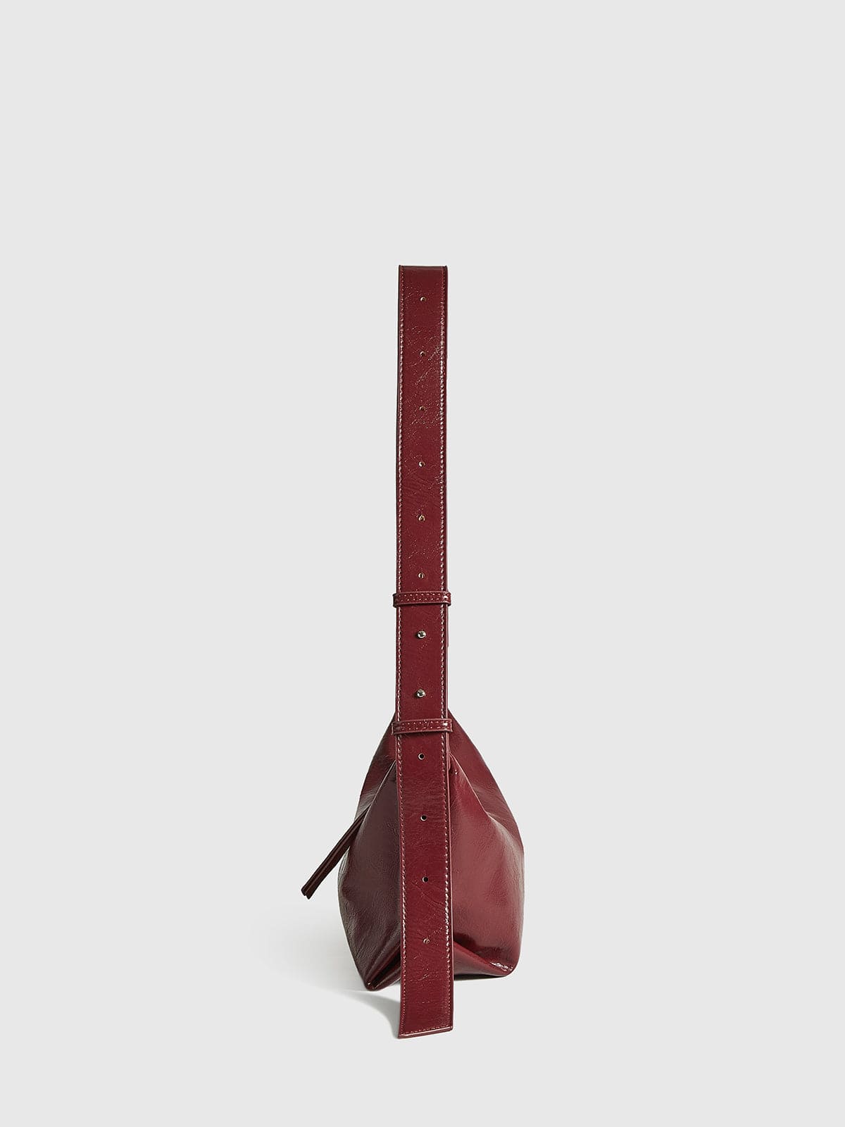 Semmie | Minimalist Burgundy Leather Shoulder Bag – Sleek & Contemporary - in Wine Red | Arvea Bags