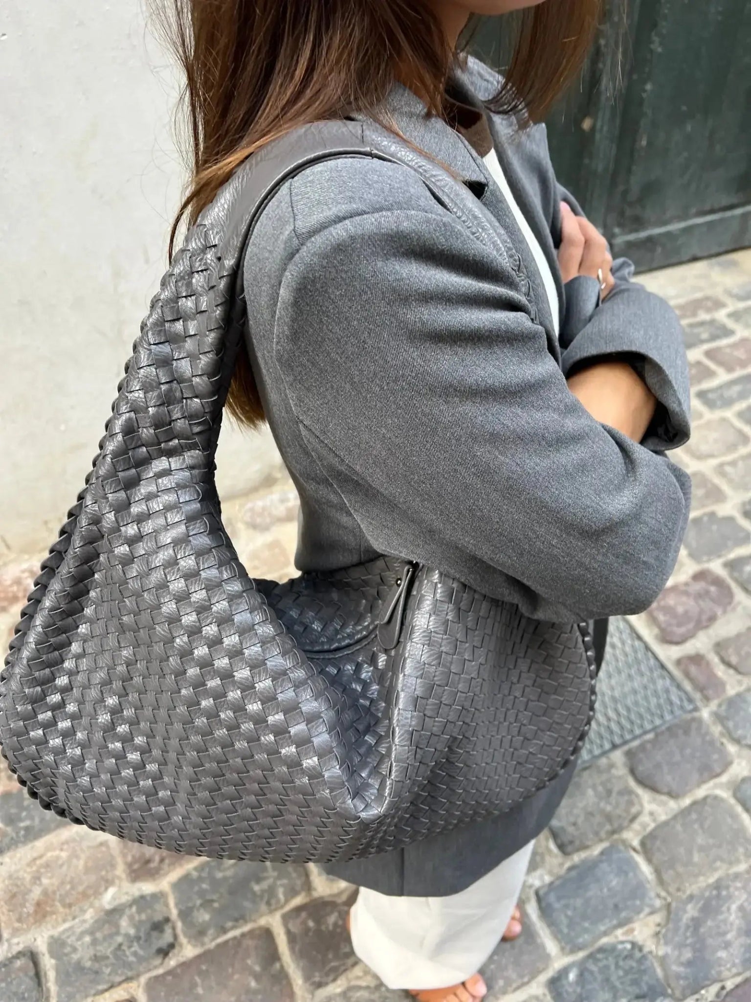Soft Woven Shoulder Bag – Minimalist Hobo Design in Vegan Leather - in Dark Brown | Arvea Bags