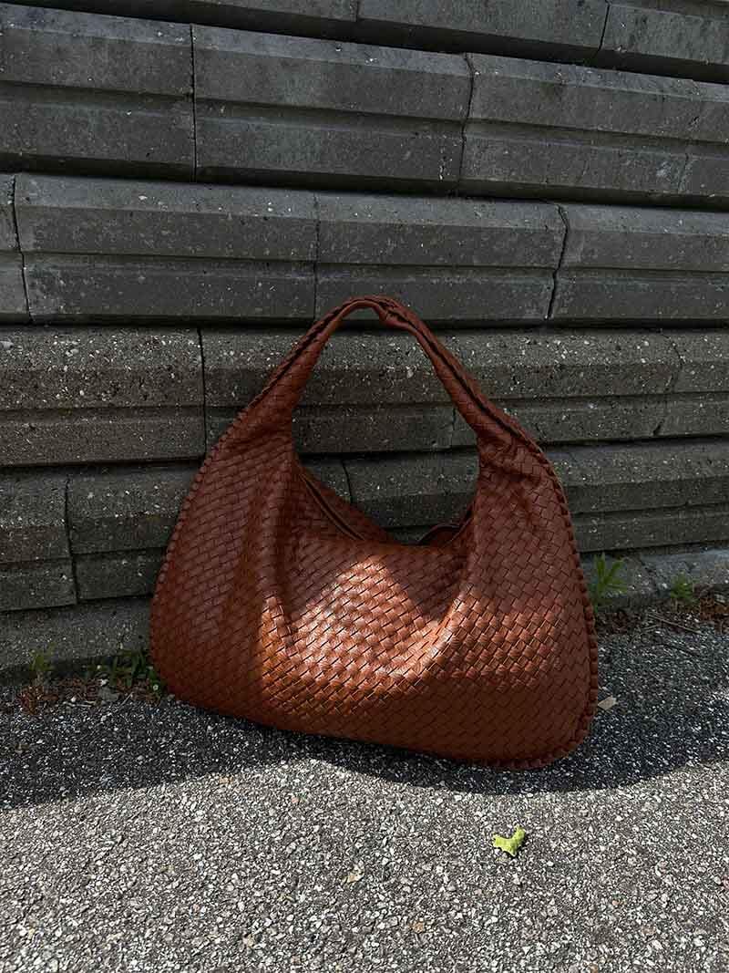 Soft Woven Shoulder Bag – Minimalist Hobo Design in Vegan Leather - in Dark Brown | Arvea Bags