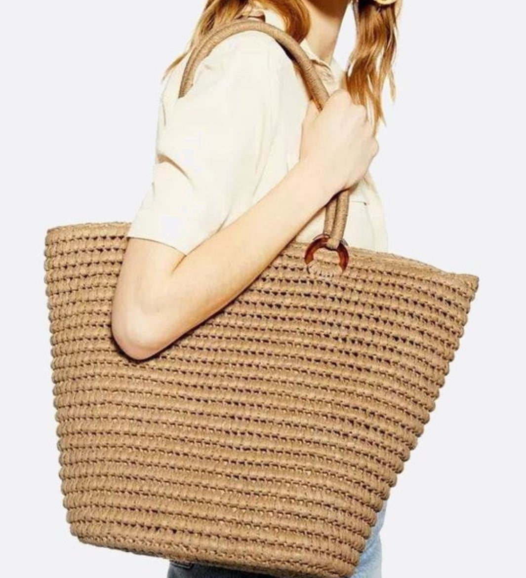 Solea Classic Straw Tote – Handwoven Market Bag - in Beige | Arvea Bags