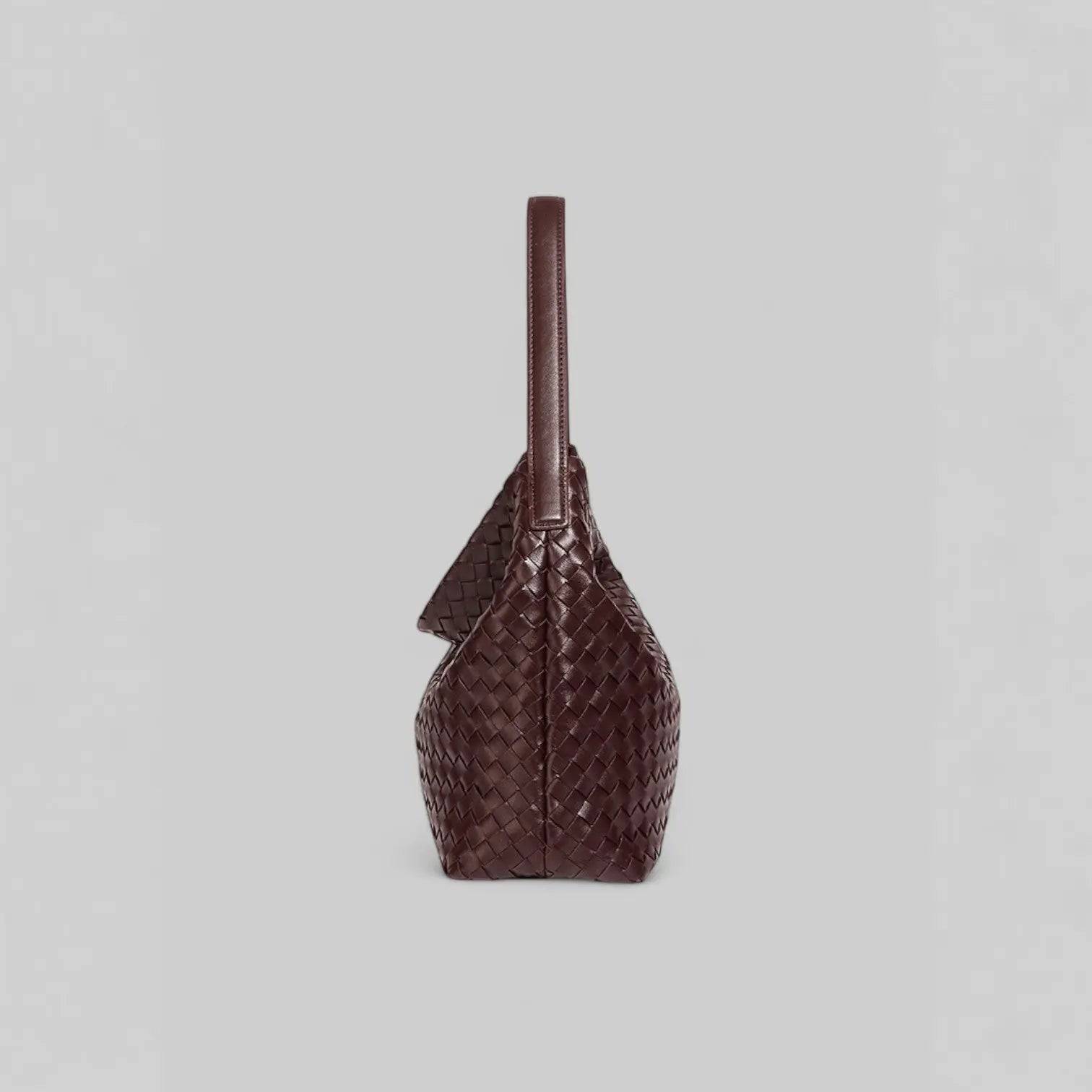 Sorvessa | Black Woven Leather Shoulder Bag – Elegant & Versatile - in Black | Arvea Bags
