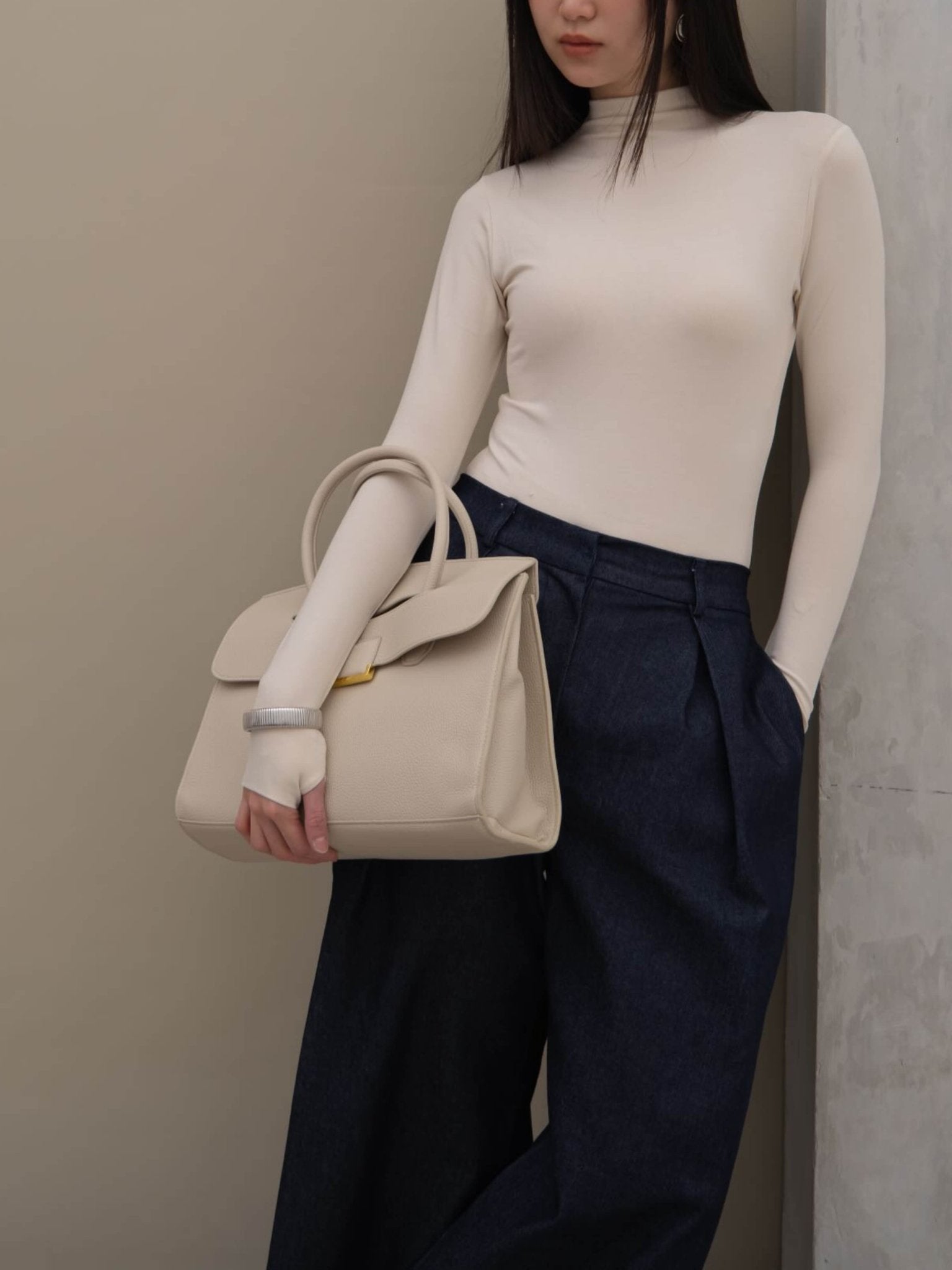 Structured Leather Satchel Bag for Women – Classic & Elegant - in Khaki | Arvea Bags