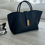 Structured Tote Handbag – Elegant Everyday Shoulder Bag for Work & Outings - in Black | Arvea Bags