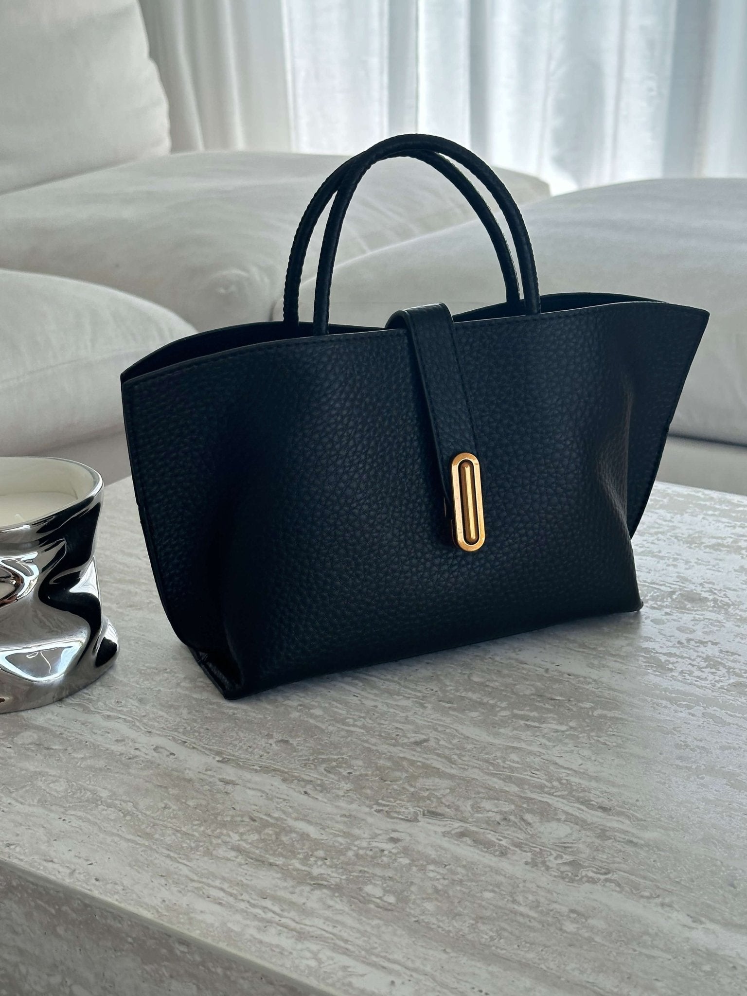 Structured Tote Handbag – Elegant Everyday Shoulder Bag for Work & Outings - in Black | Arvea Bags