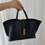 Structured Tote Handbag – Elegant Everyday Shoulder Bag for Work & Outings - in Black | Arvea Bags