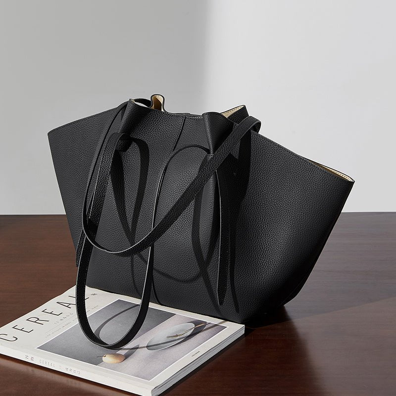 Structured Vegan Leather Tote – Sleek Everyday Shoulder Bag with Clean Lines - in Black | Arvea Bags