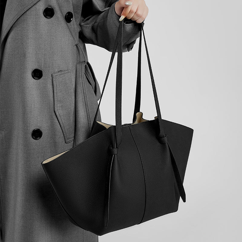 Structured Vegan Leather Tote – Sleek Everyday Shoulder Bag with Clean Lines - in Black | Arvea Bags