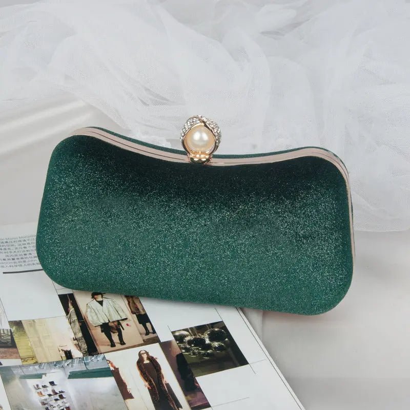 Sylmara | Velvet & Pearl Embellished Evening Clutch – Timeless Elegance - in Green | Arvea Bags