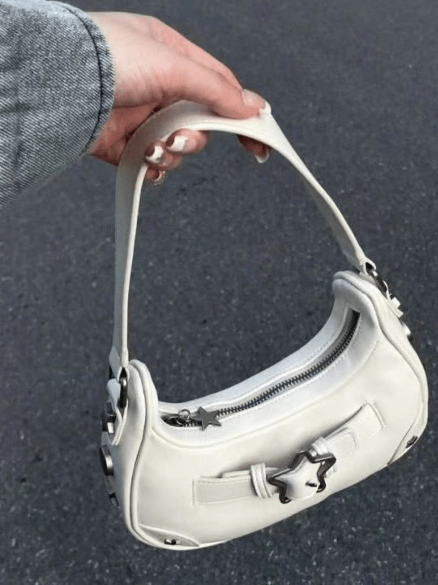 Sylvienne | Luxe White Star - Embellished Shoulder Bag – Playful & Chic - in Light Beige | Arvea Bags