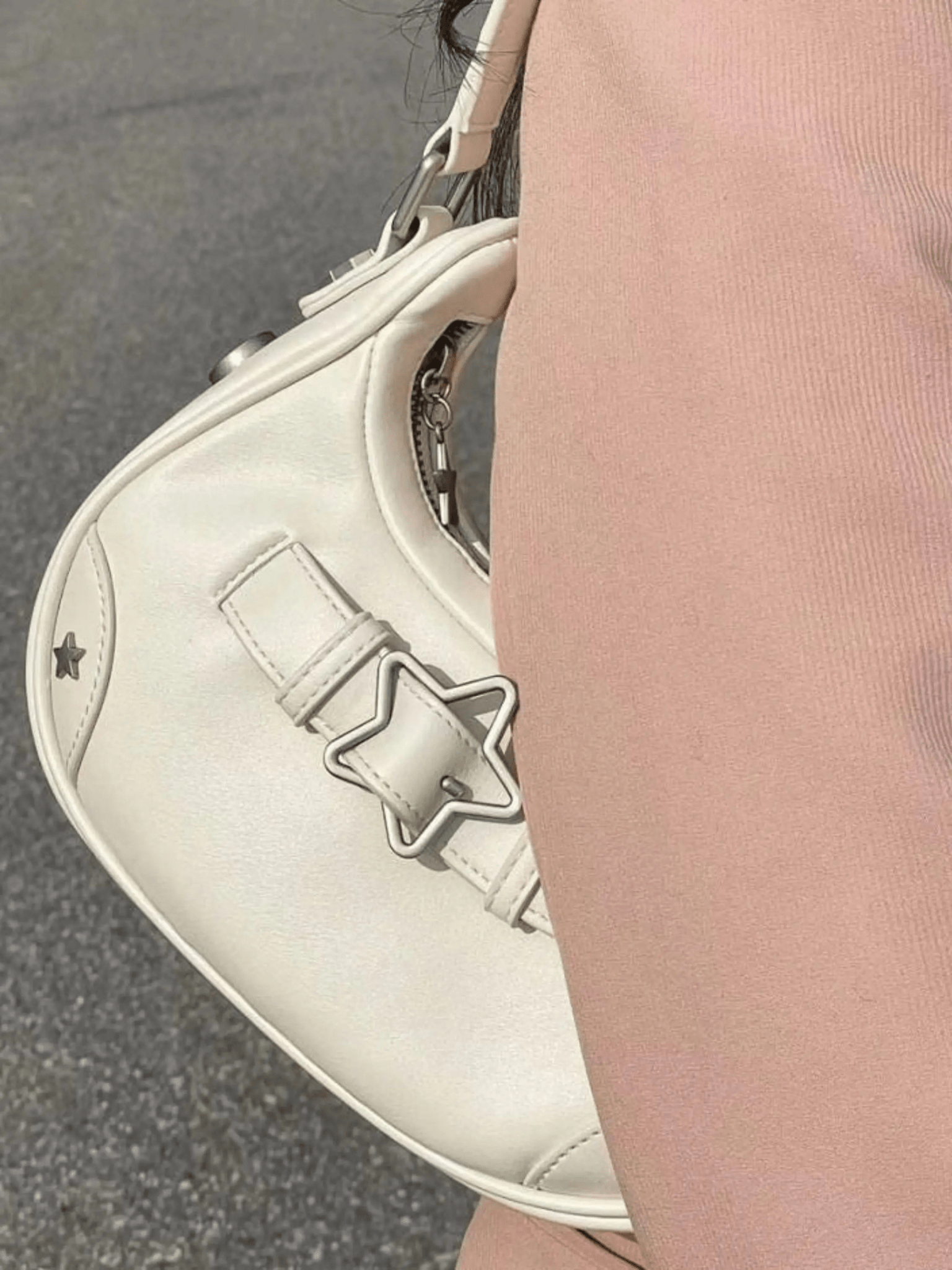 Sylvienne | Luxe White Star - Embellished Shoulder Bag – Playful & Chic - in Light Beige | Arvea Bags