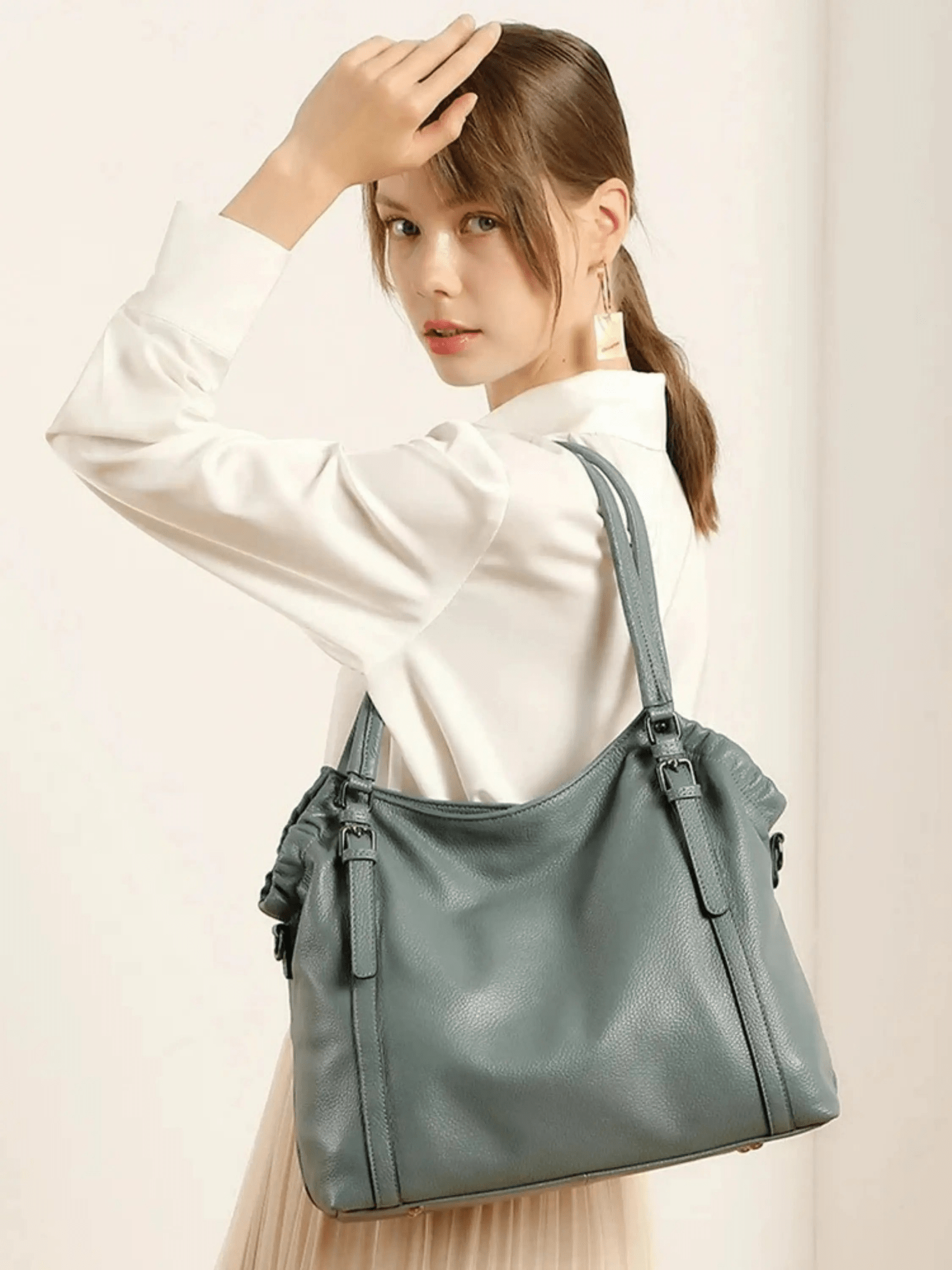 Talyssia | Luxe Slate Blue Leather Tote Bag – Chic & Functional - in Black | Arvea Bags