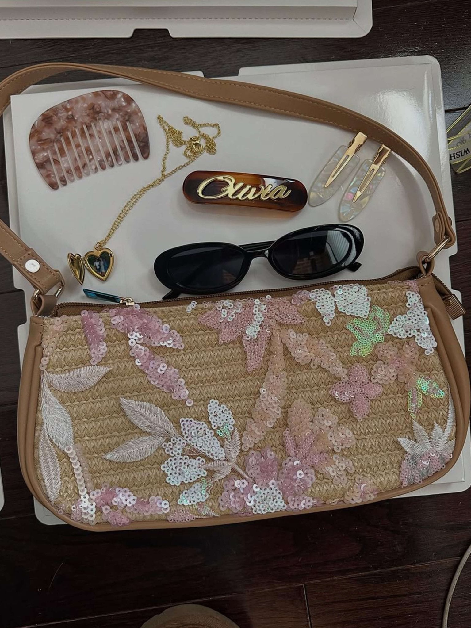 Taylor Sequin Bag – Sparkling Evening Handbag with Sleek Handle - in Pink | Arvea Bags