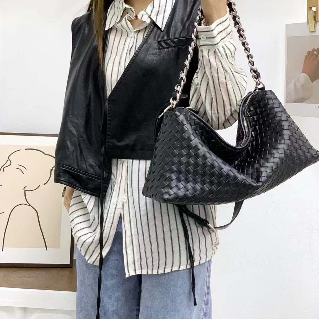 Thessaly | Sage Green Woven Leather Hobo Bag – Chic, Soft & Effortlessly Stylish - in Black | Arvea Bags