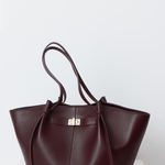 Vegan Leather Shopper Bag – Spacious Structured Tote with Minimalist Design - in Burgundy | Arvea Bags