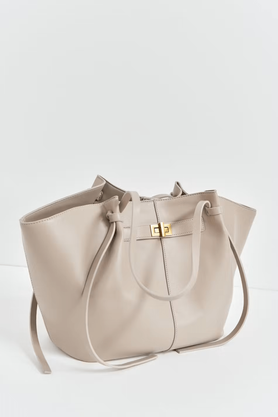 Vegan Leather Shopper Bag – Spacious Structured Tote with Minimalist Design - in Cream | Arvea Bags