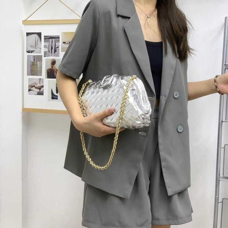 Veyndra | Black Woven Leather Chain Bag – Elegant & Chic - in Silver | Arvea Bags