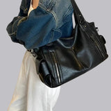Vicky | Classic Multi - Pocket Shoulder Bag – Stylish & Versatile for Everyday Use - in Black | Arvea Bags