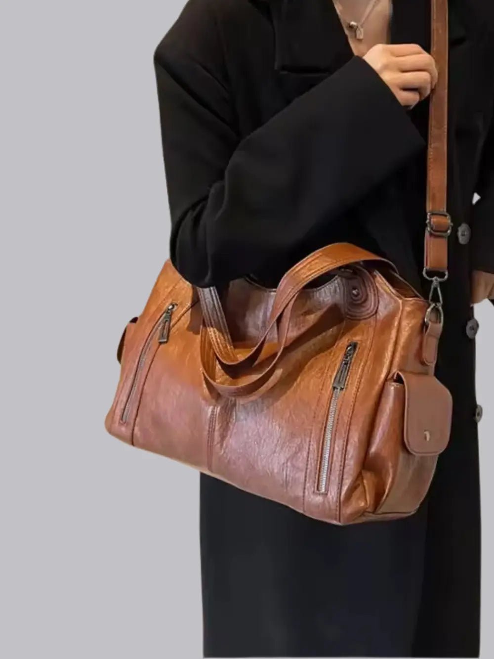 Vicky | Classic Multi - Pocket Shoulder Bag – Stylish & Versatile for Everyday Use - in Brown | Arvea Bags