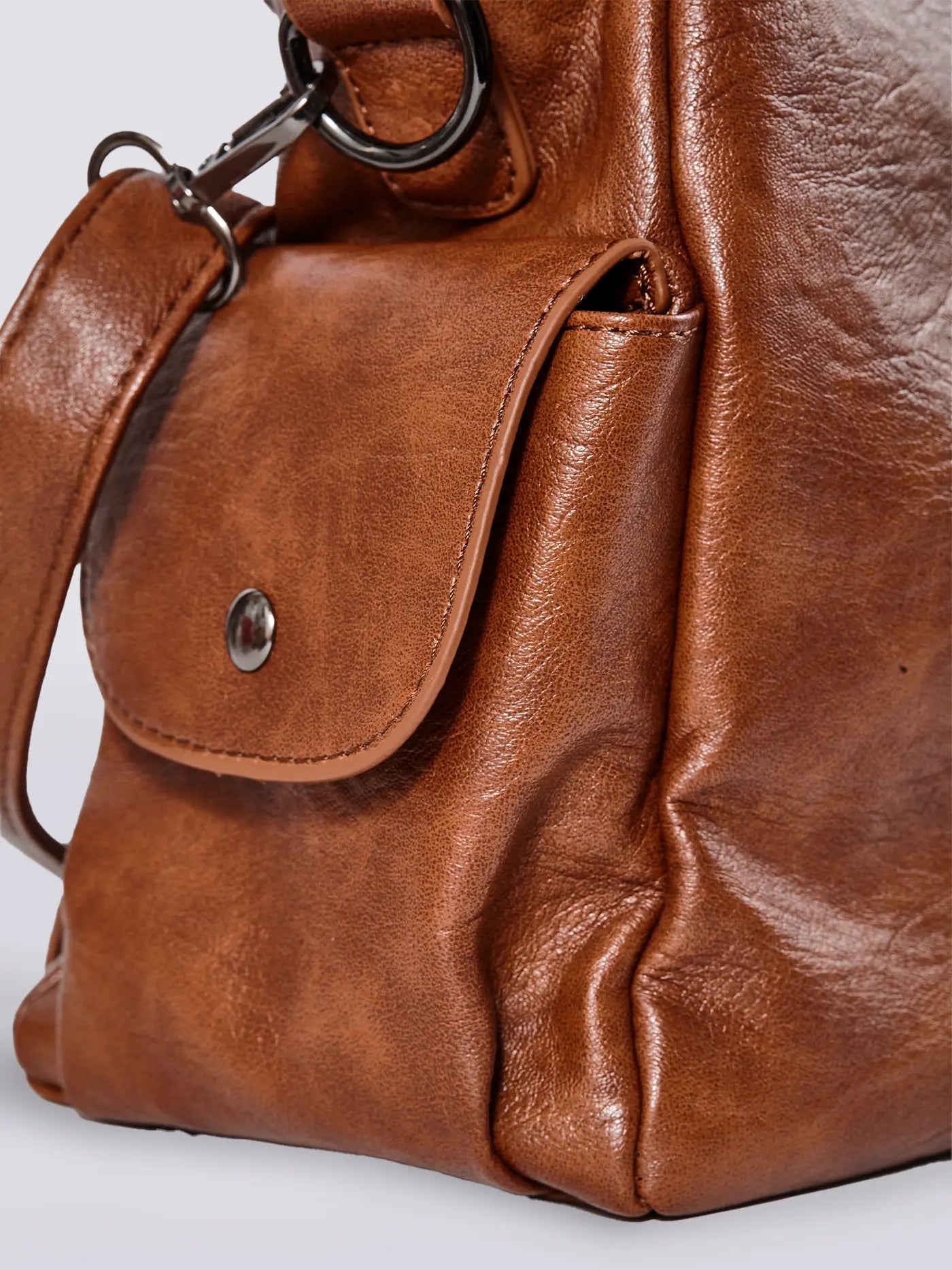 Vicky | Classic Multi - Pocket Shoulder Bag – Stylish & Versatile for Everyday Use - in Brown | Arvea Bags