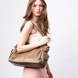 Vicky | Classic Multi - Pocket Shoulder Bag – Stylish & Versatile for Everyday Use - in Burgundy | Arvea Bags