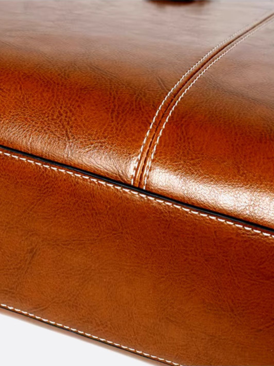 Vintage - Style Camel Leather Tote Bag – Professional & Timeless - in Camel | Arvea Bags