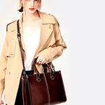Vintage - Style Camel Leather Tote Bag – Professional & Timeless - in Classic Brown | Arvea Bags
