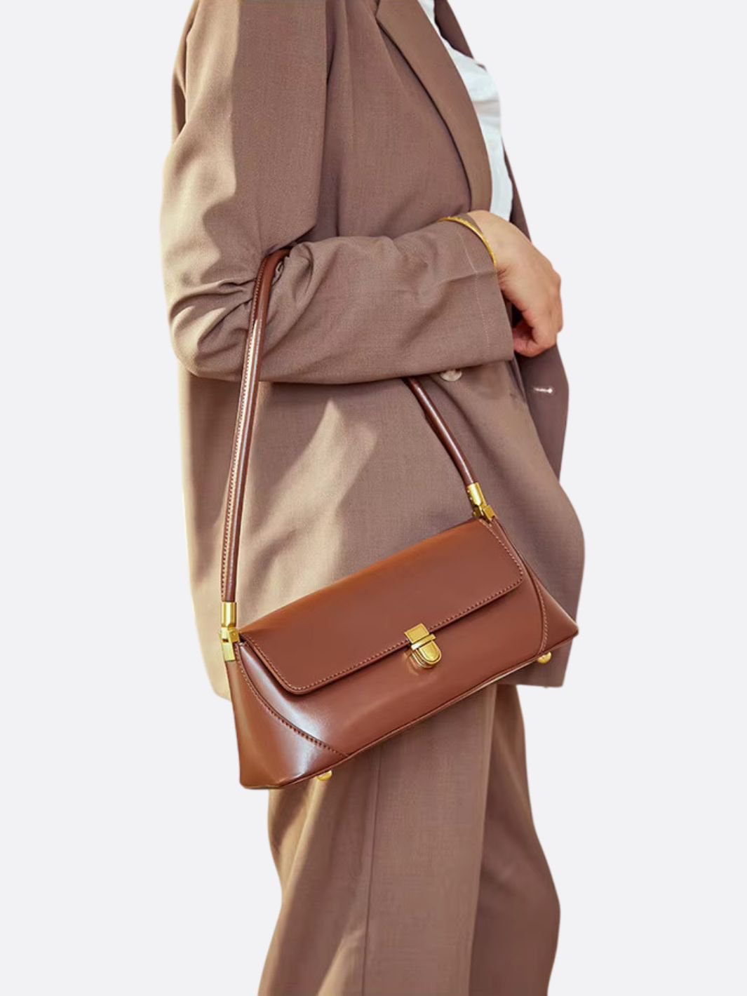 Vivienne Retro Baguette Bag – Structured Leather Shoulder Purse - in Brown | Arvea Bags