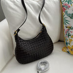Woven Tote Bag with Zip Closure – Elegant Vegan Leather Shoulder Handbag - in Black | Arvea Bags