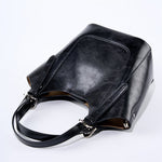 Ylani | Chic Black Leather Bucket Bag - in Black | Arvea Bags