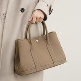 Zelindra | Black Leather Handbag – Classic & Sophisticated - in Black | Arvea Bags
