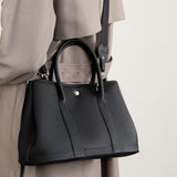 Zelindra | Black Leather Handbag – Classic & Sophisticated - in Black | Arvea Bags